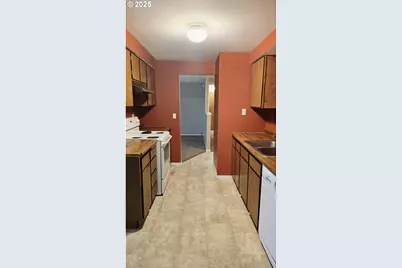 3103 N Walnut St, La Grande, OR 97850 - Photo 9