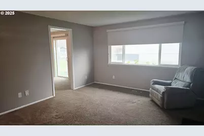 3103 N Walnut St, La Grande, OR 97850 - Photo 3