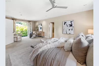 752 E Ave, Lake Oswego, OR 97034 - Photo 27