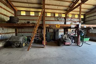 10418 Champoeg Rd, Aurora, OR 97002 - Photo 47