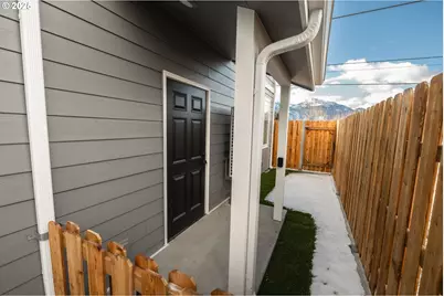 107 W Alder St, Joseph, OR 97846 - Photo 21
