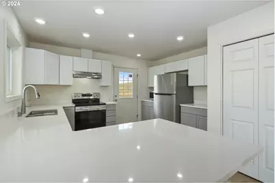 1602 Centerville Hwy, Centerville, WA 98613 - Photo 11