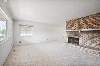 1207 Spruce St, Longview, WA 98632 - Photo 7