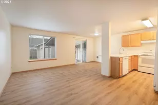 2081 SW Fellows St, McMinnville, OR 97128 - Photo 17