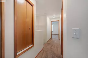 2081 SW Fellows St, McMinnville, OR 97128 - Photo 35