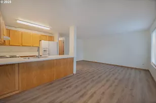 2081 SW Fellows St, McMinnville, OR 97128 - Photo 19