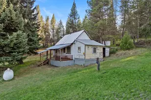 64290 Old Oregon Trail Rd, Meacham, OR 97859 - Photo 9