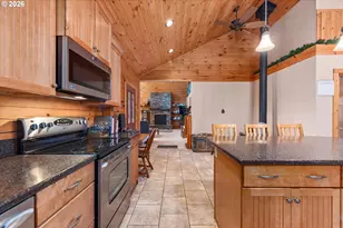 64290 Old Oregon Trail Rd, Meacham, OR 97859 - Photo 17