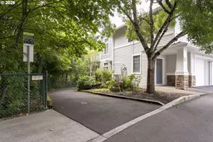 13682 SW Hall Blvd, Portland, OR 97223 - Photo 23