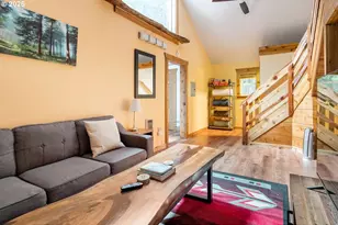 71010 E McFarland Rd, Rhododendron, OR 97049 - Photo 13