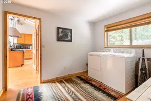 71010 E McFarland Rd, Rhododendron, OR 97049 - Photo 29