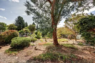 2609 E McLoughlin Blvd, Vancouver, WA 98661 - Photo 17