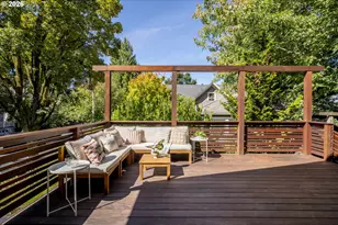 2415 SE Ivon St, Portland, OR 97202 - Photo 41