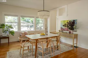 2415 SE Ivon St, Portland, OR 97202 - Photo 11