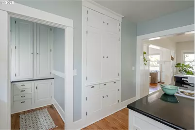 2415 SE Ivon St, Portland, OR 97202 - Photo 19