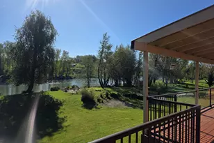 549 Bailey Dr, Roseburg, OR 97471 - Photo 3