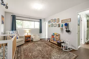866 SE 136th Ave, Portland, OR 97233 - Photo 15