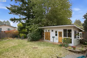 866 SE 136th Ave, Portland, OR 97233 - Photo 37