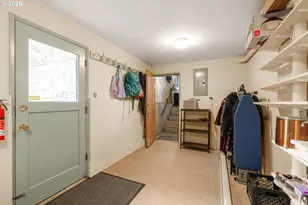 866 SE 136th Ave, Portland, OR 97233 - Photo 27