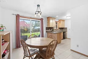 16825 SW Cambridge Ct, Beaverton, OR 97078 - Photo 9