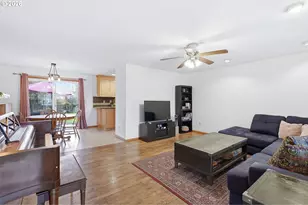 16825 SW Cambridge Ct, Beaverton, OR 97078 - Photo 3