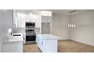 12453 SE Harold St, Portland, OR 97236 - Photo 5