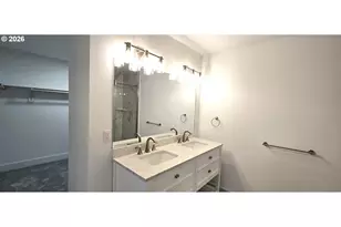 12453 SE Harold St, Portland, OR 97236 - Photo 13