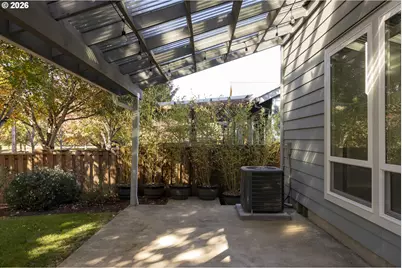2137 N Legacy Dr, Newberg, OR 97132 - Photo 31