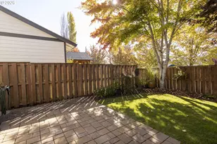 2137 N Legacy Dr, Newberg, OR 97132 - Photo 35