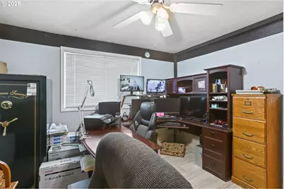 13011 Berta Dr, Oregon City, OR 97045 - Photo 23