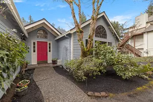 464 Livingood Ln, Lake Oswego, OR 97034 - Photo 3