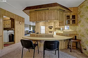 1800 Lakewood Ct, Eugene, OR 97402 - Photo 15