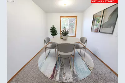 4372 SE Pine Way, Hillsboro, OR 97123 - Photo 5