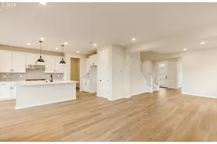 438 W Holly Cir, Washougal, WA 98671 - Photo 13