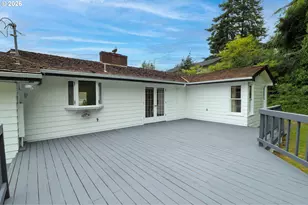 1338 D St, Coos Bay, OR 97420 - Photo 43