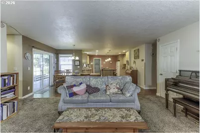2224 Rogers Ln, Salem, OR 97304 - Photo 11