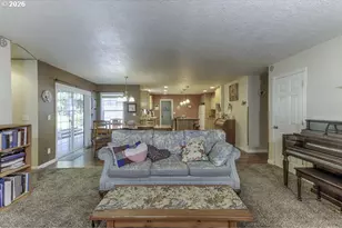 2224 Rogers Ln, Salem, OR 97304 - Photo 11