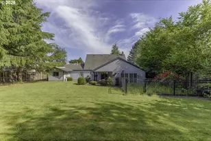 2224 Rogers Ln, Salem, OR 97304 - Photo 37