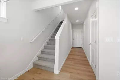 2269 W 10th Ave, Junction City, OR 97448 - Photo 9