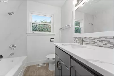 1555 Pearl St NE, Salem, OR 97301 - Photo 17