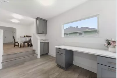 1555 Pearl St NE, Salem, OR 97301 - Photo 7