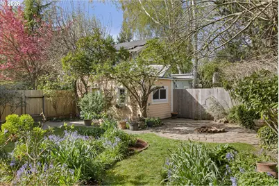 2136 SE 38th Ave, Portland, OR 97214 - Photo 31