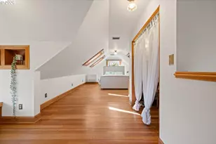 2136 SE 38th Ave, Portland, OR 97214 - Photo 17