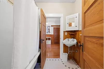 2136 SE 38th Ave, Portland, OR 97214 - Photo 15