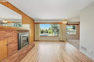 1622 W 12th St, The Dalles, OR 97058 - Photo 9