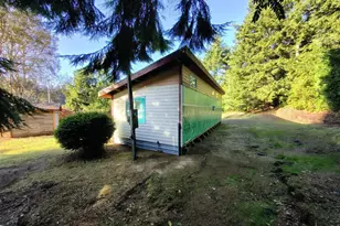 91136 Seaview Ln, Coos Bay, OR 97420 - Photo 13