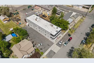 224 S Broad St, Klamath Falls, OR 97601 - Photo 5