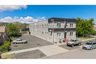 224 S Broad St, Klamath Falls, OR 97601 - Photo 9