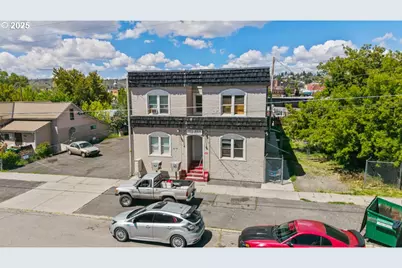 224 S Broad St, Klamath Falls, OR 97601 - Photo 7