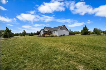 1305 SE Texas Cir, Prineville, OR 97754 - Photo 3